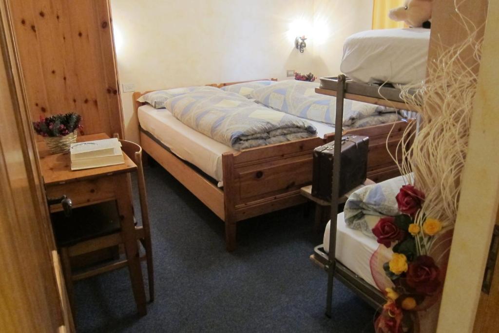 ليفينو Chalet Del Sole Per Gruppi الغرفة الصورة