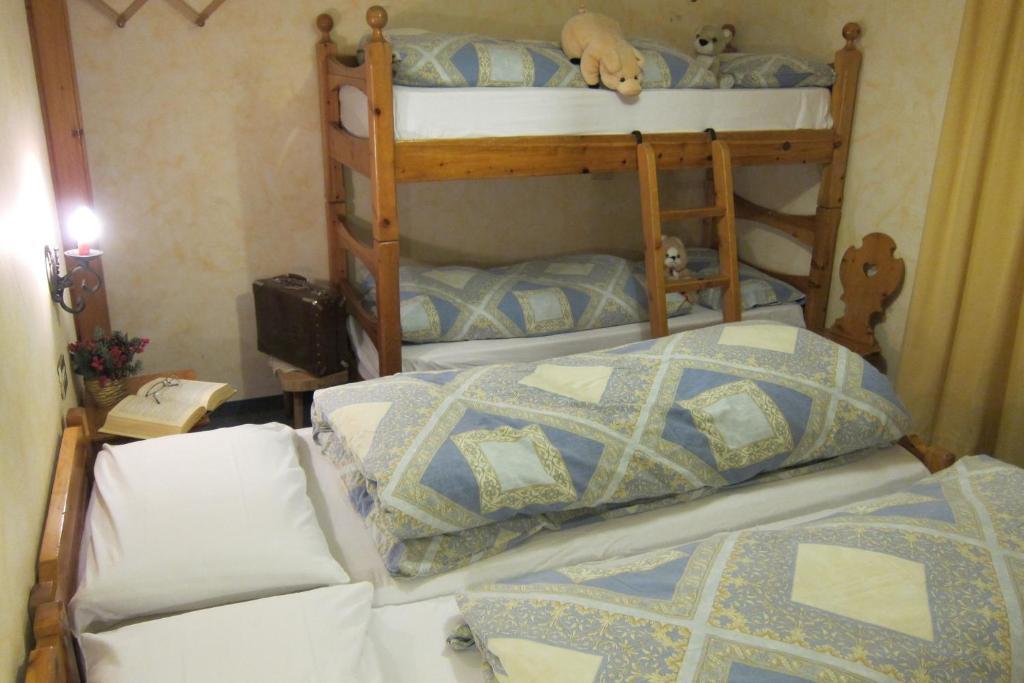 ليفينو Chalet Del Sole Per Gruppi الغرفة الصورة