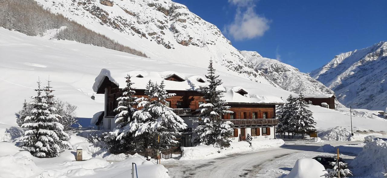 ليفينو Chalet Del Sole Per Gruppi المظهر الخارجي الصورة